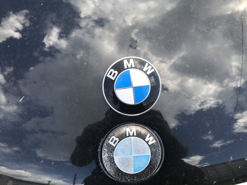 Эмблема BMW f10