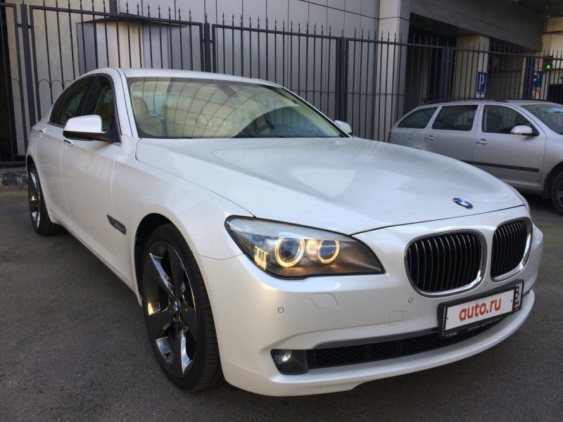 БМВ Икс 7 10 миллионов