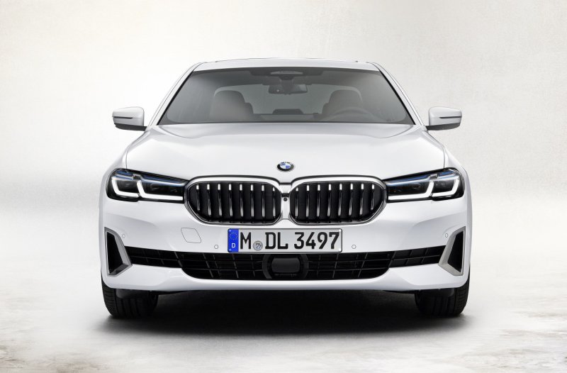 BMW 540i 2021