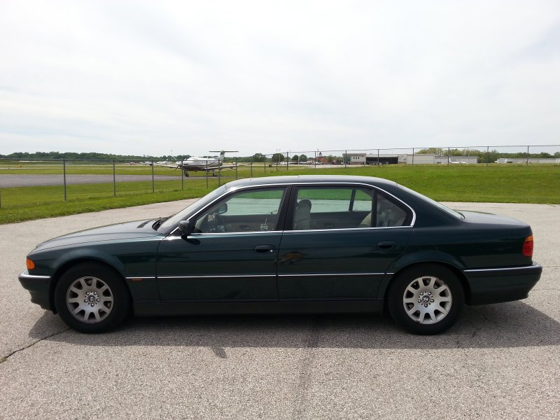 BMW 7 Series 1999
