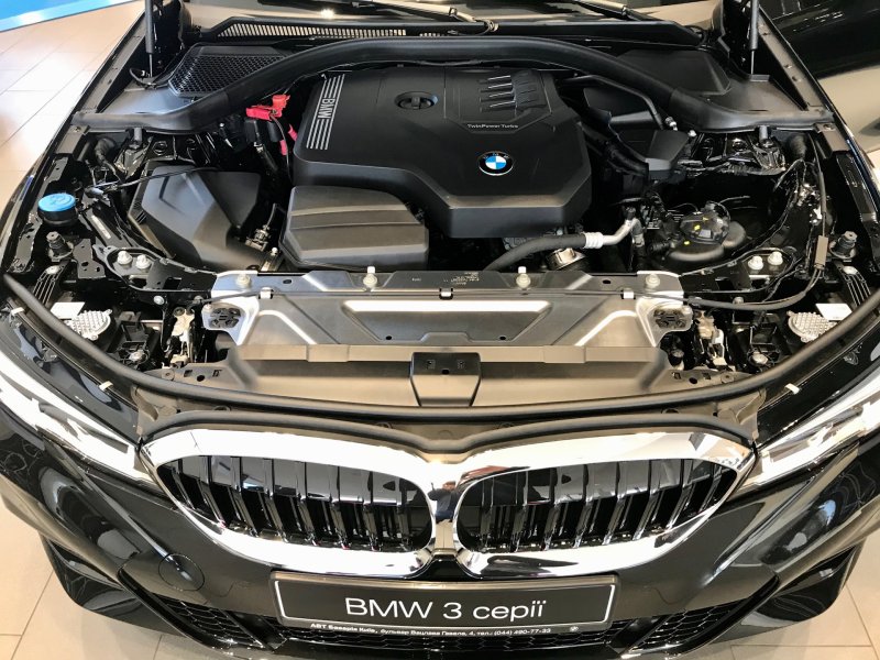 BMW g30 под капотом