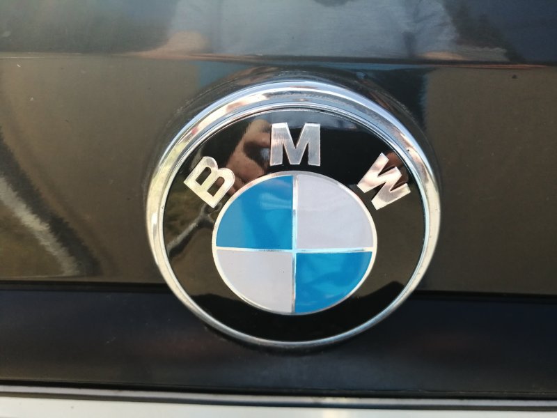 Значок BMW 5x5