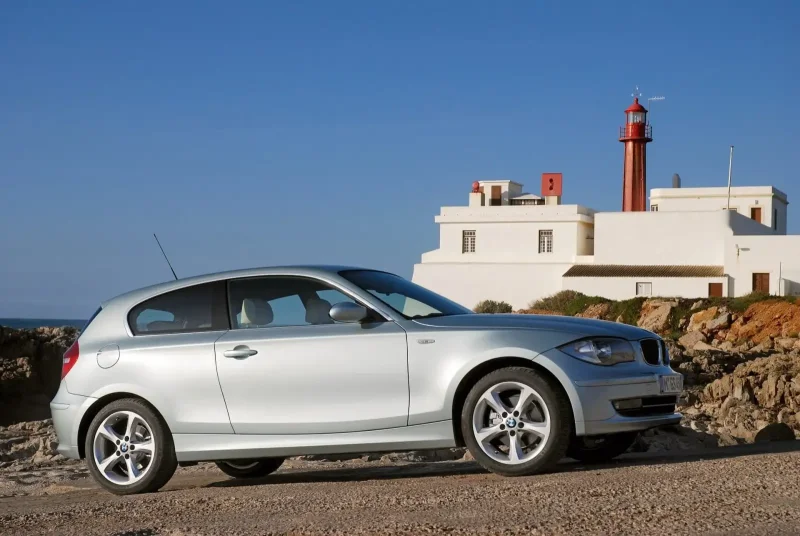 BMW 118i купе