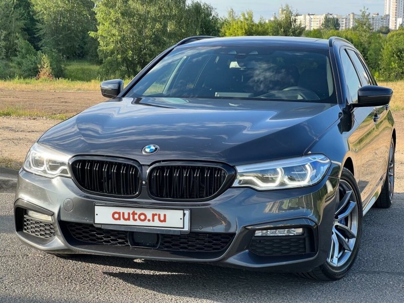 BMW 5 g30 серая
