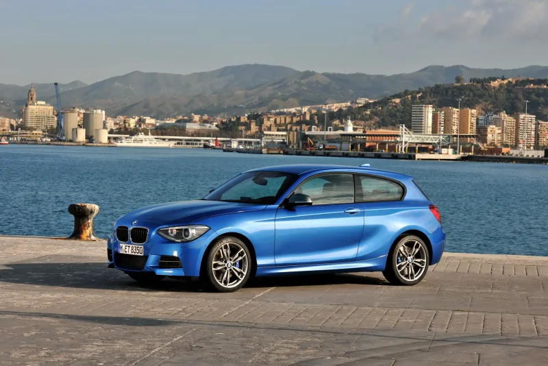 Хэтчбек BMW m135i