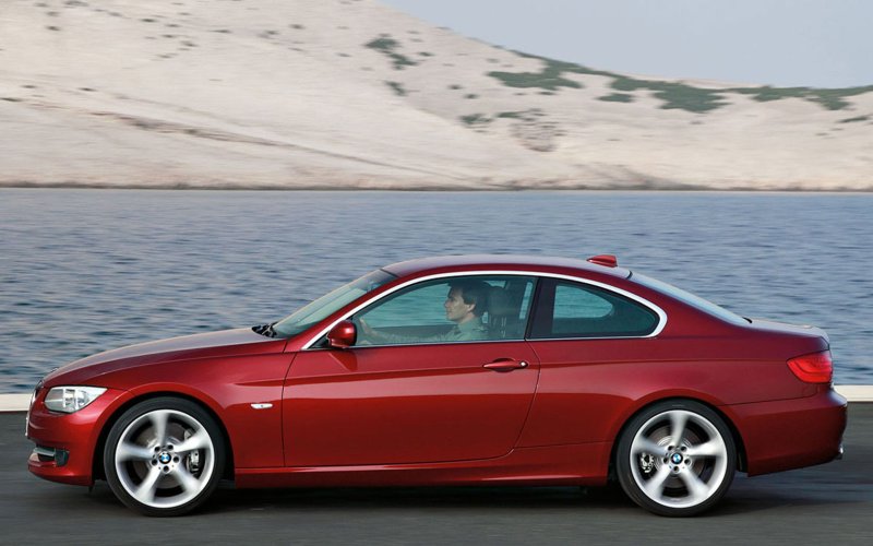 BMW 3 e90 Coupe 2011