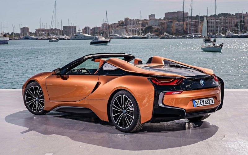 BMW i8 Roadster 2021