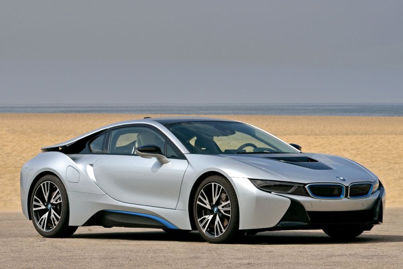 BMW i8 2015