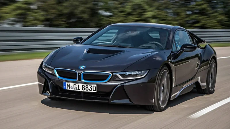 BMW i8 Coupe 2020