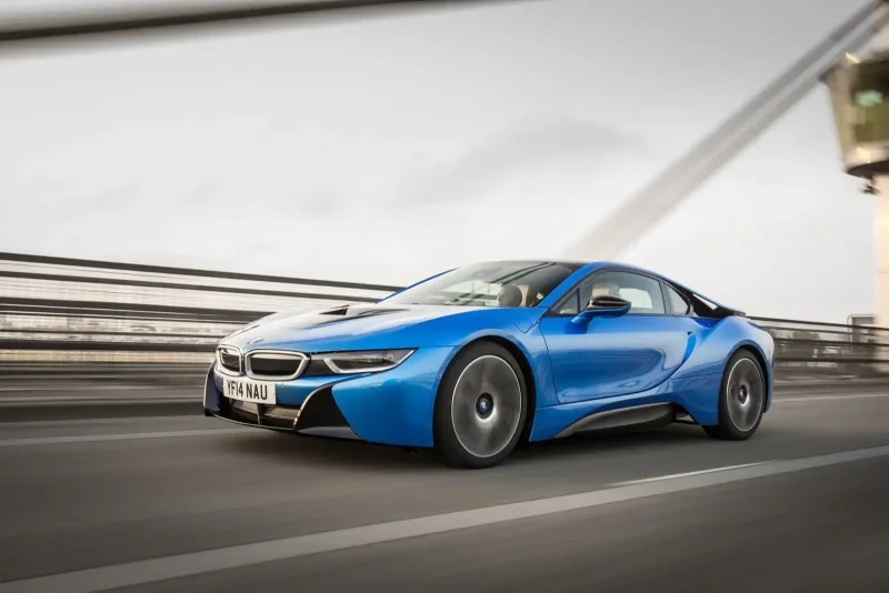 BMW i9
