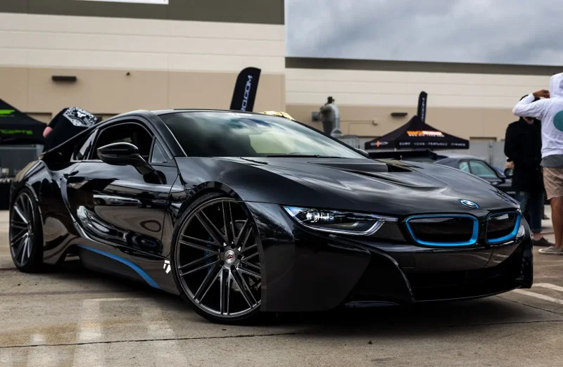 BMW спортивная i8