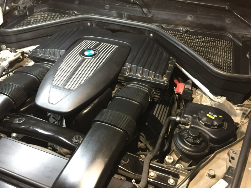 BMW e70 4.8 двигатель