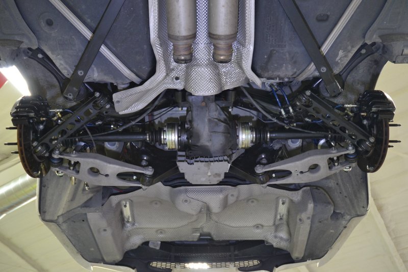 BMW e90 полный привод передняя подвеска