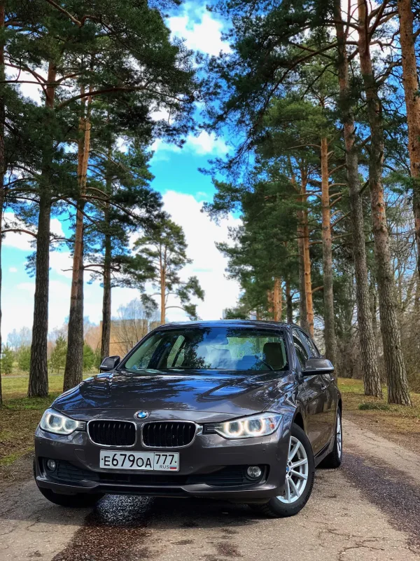 Автомобили BMW Весна