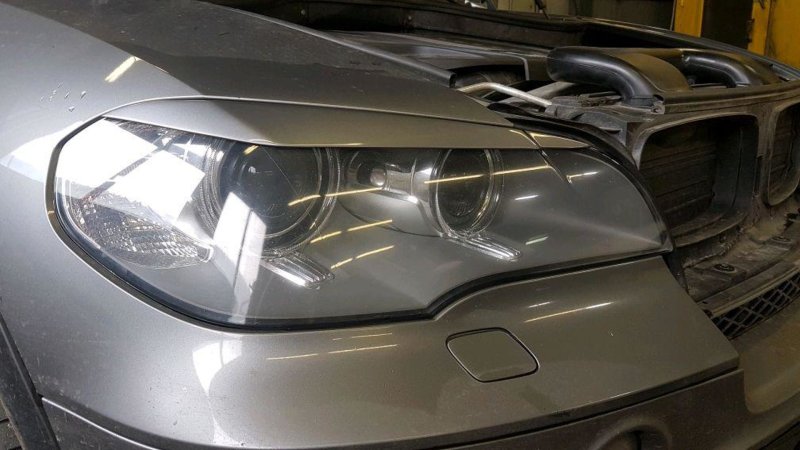 Передний бампер BMW x5 e53