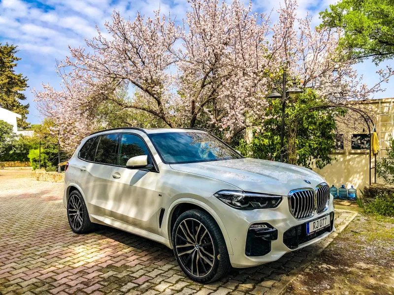 BMW x5 g05 белый