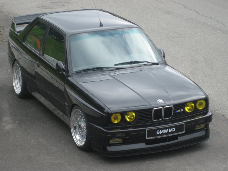 BMW 3 Series (e30)