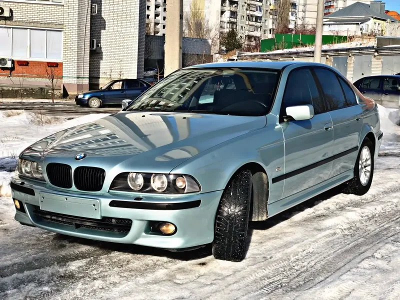 BMW 5 e39 2002
