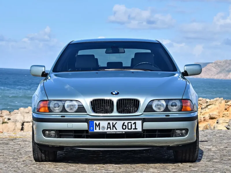 БМВ е39 520i