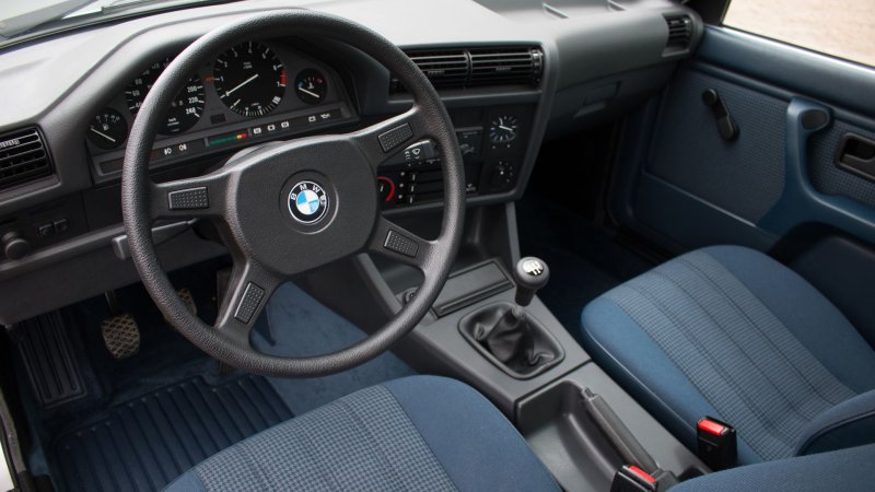 BMW e30 325ix
