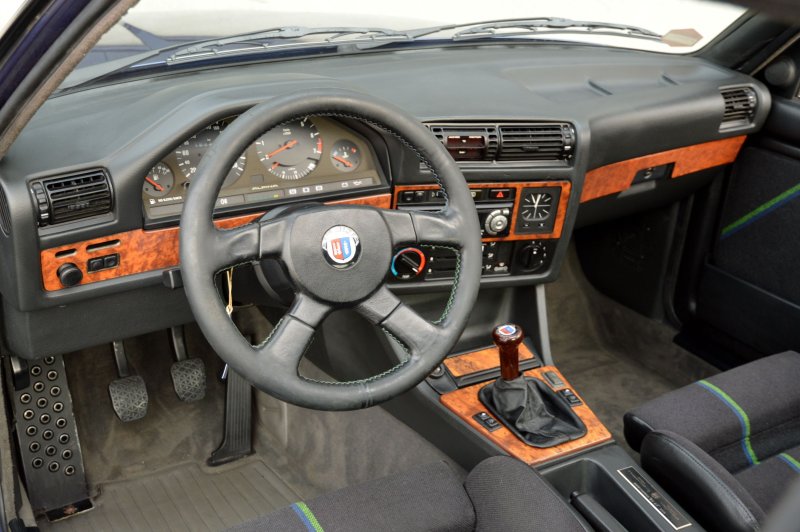 BMW e28 Interior