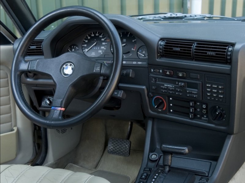 BMW m3 1990 салон