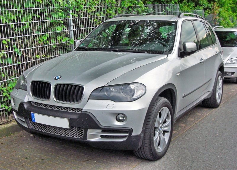 BMW x5 кузов e70