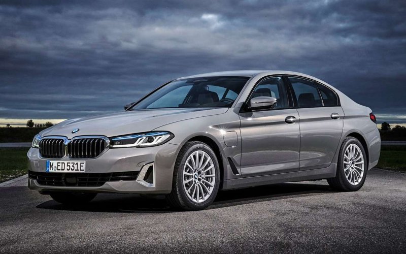 BMW 5 седан
