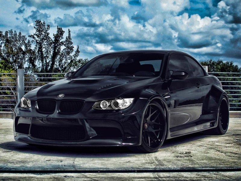 BMW m4 в темноте