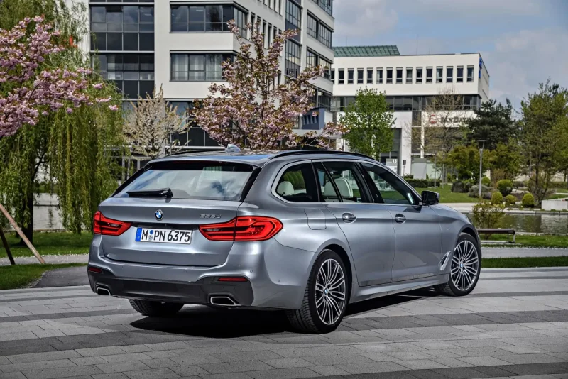 BMW 5 Touring g31