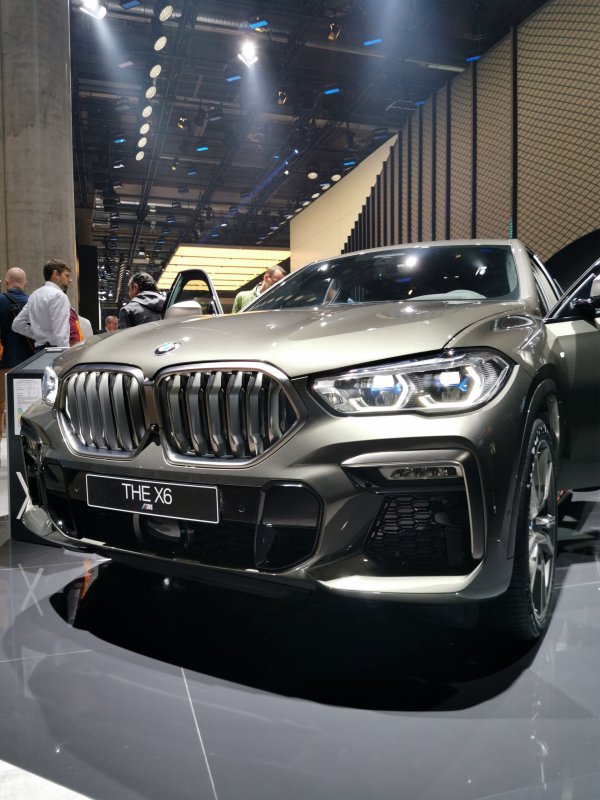 BMW x6 Манхэттен металлик