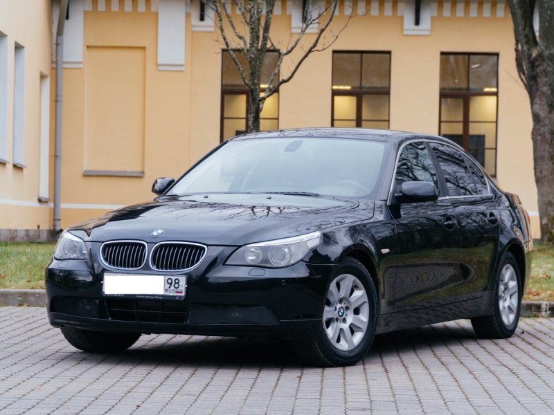 БМВ 525i 2006