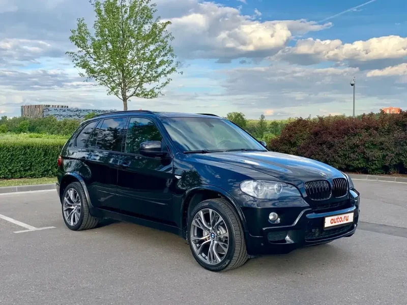 БМВ x5 e70 черный
