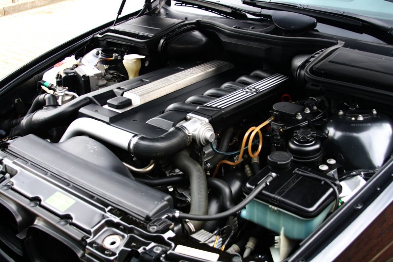4.4 Двигатель BMW 2005