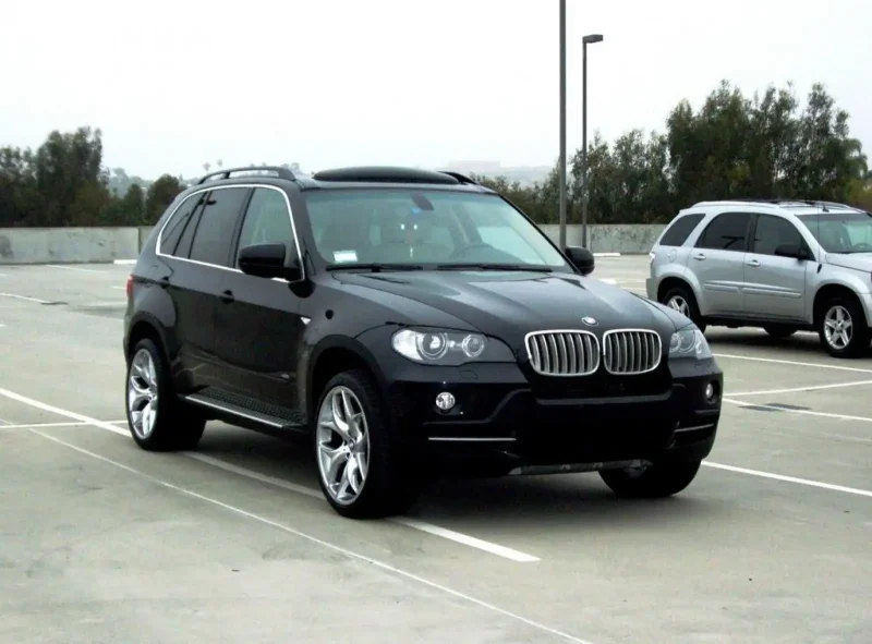 БМВ х5 2008 год 4.8
