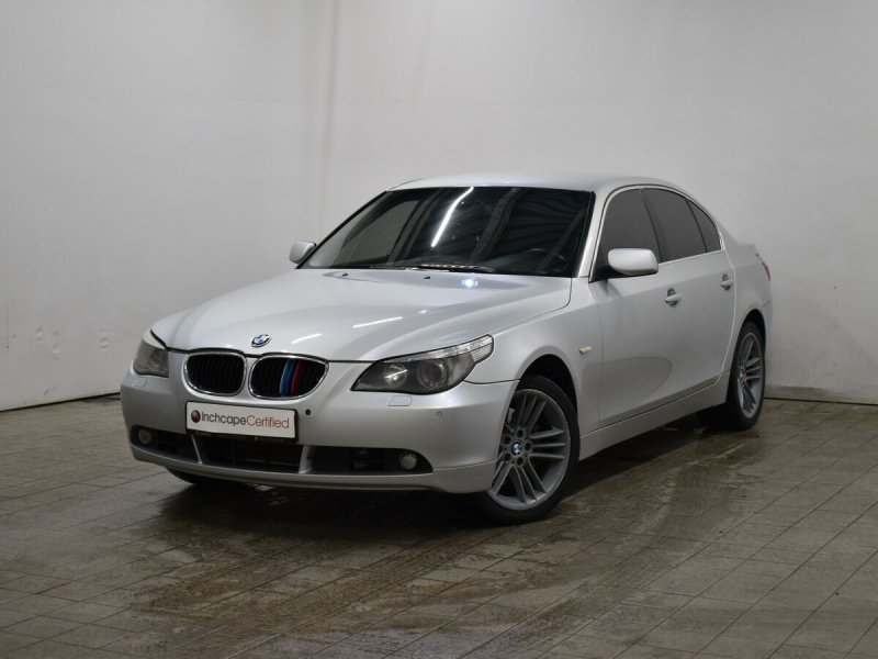 BMW 5 2006 2.5 белый