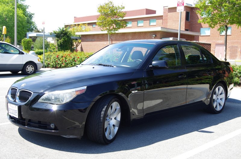 БМВ 525i 2006
