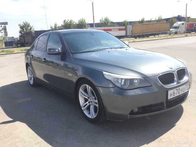 БМВ 525 2004 год