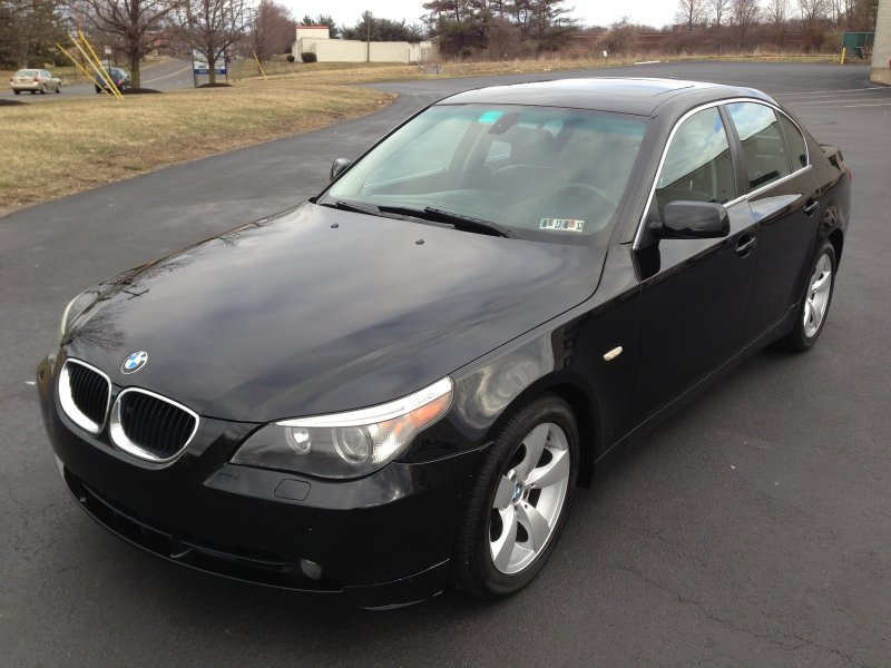 BMW 5 2006 525i