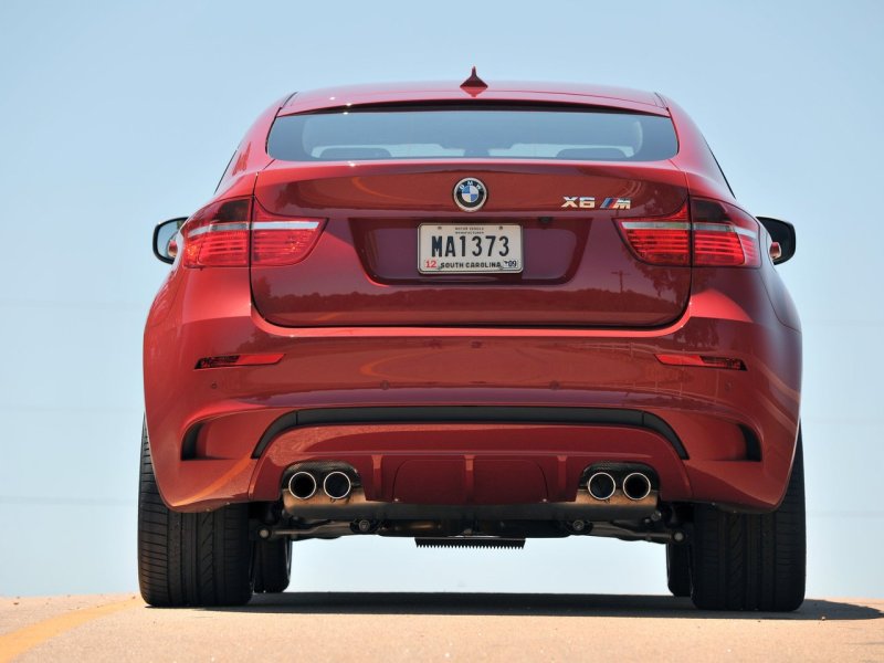 BMW x6m 2010