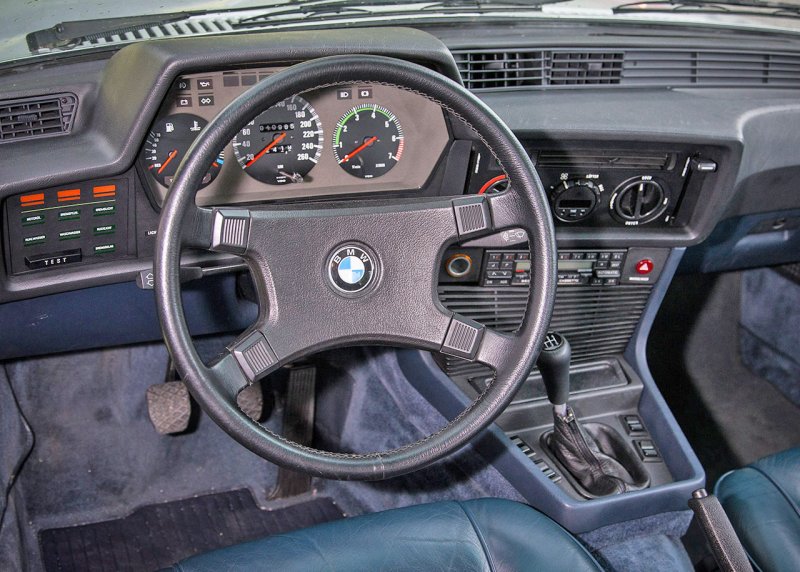 BMW m635csi e24 салон
