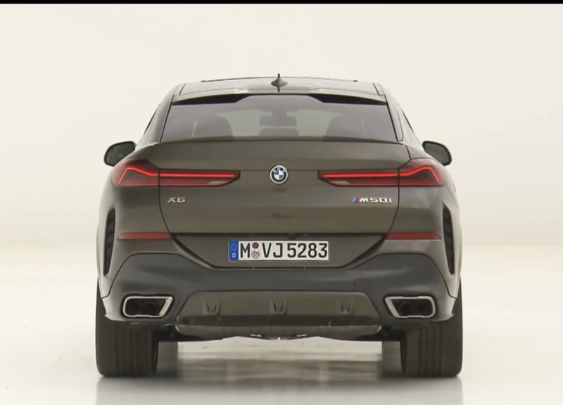 BMW x6 2021 зад