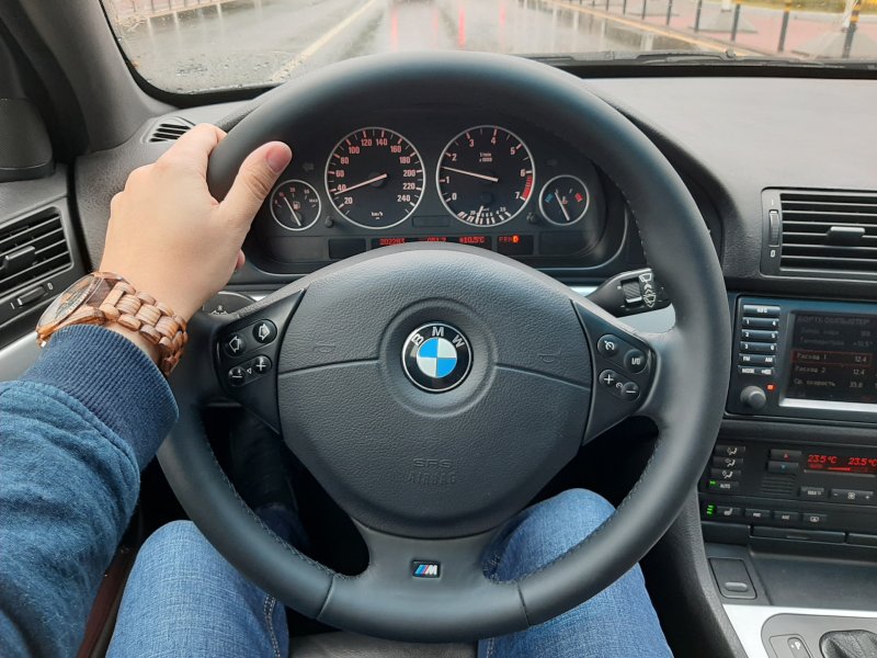 Руль BMW 116i