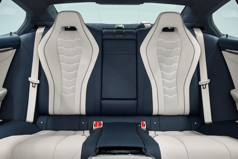 BMW 8 Series Gran Coupe салон