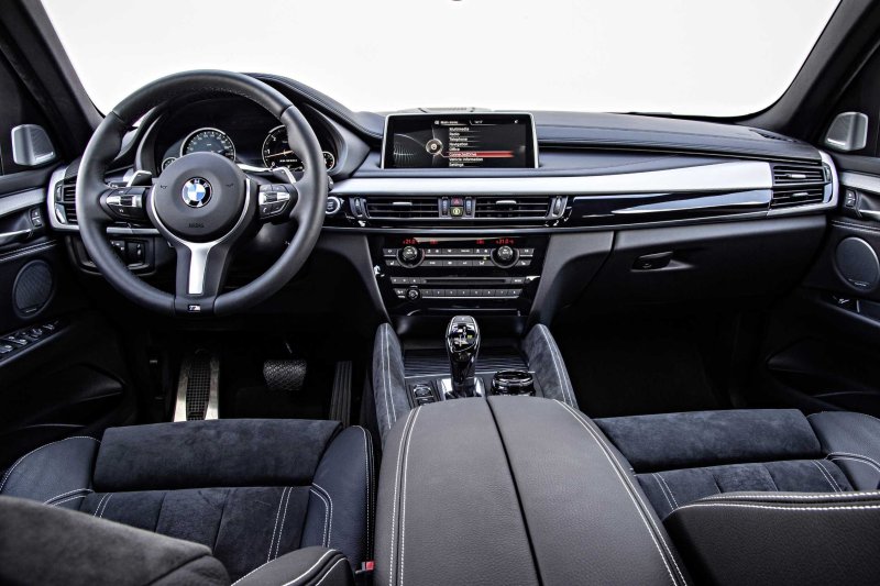 BMW x6 m50d салон