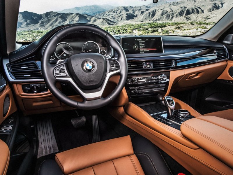 BMW x6 2022 салон