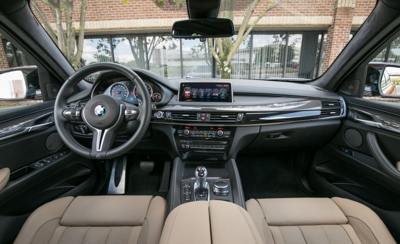 BMW x6 2019 салон
