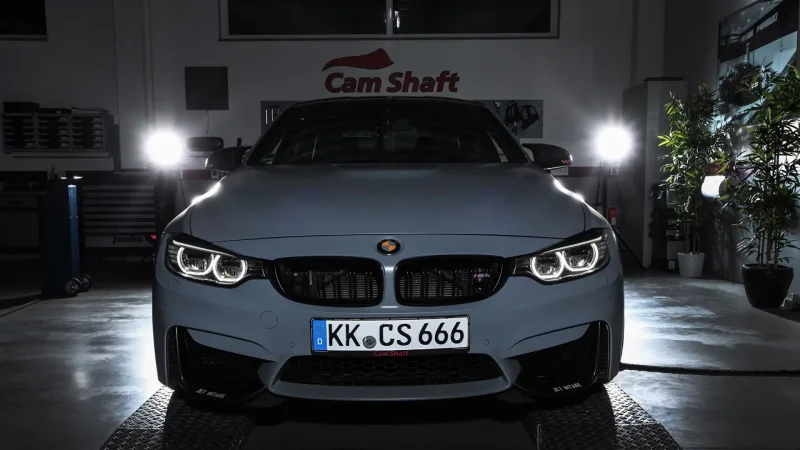 Обои BMW f90 m Performance