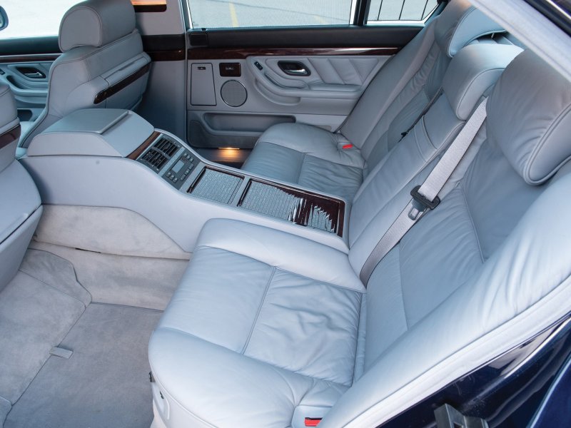 BMW e32 Interior