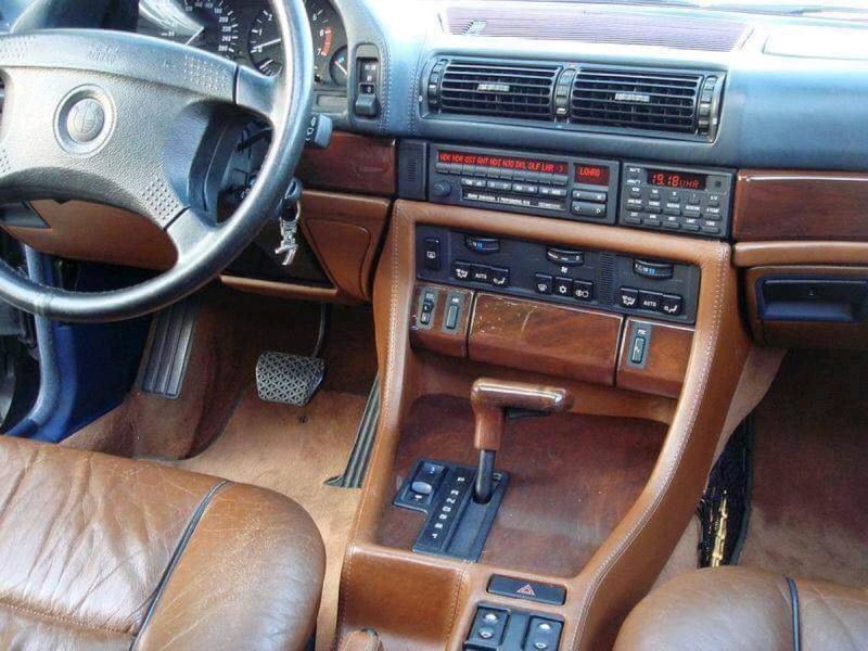 BMW 730 e32 салон